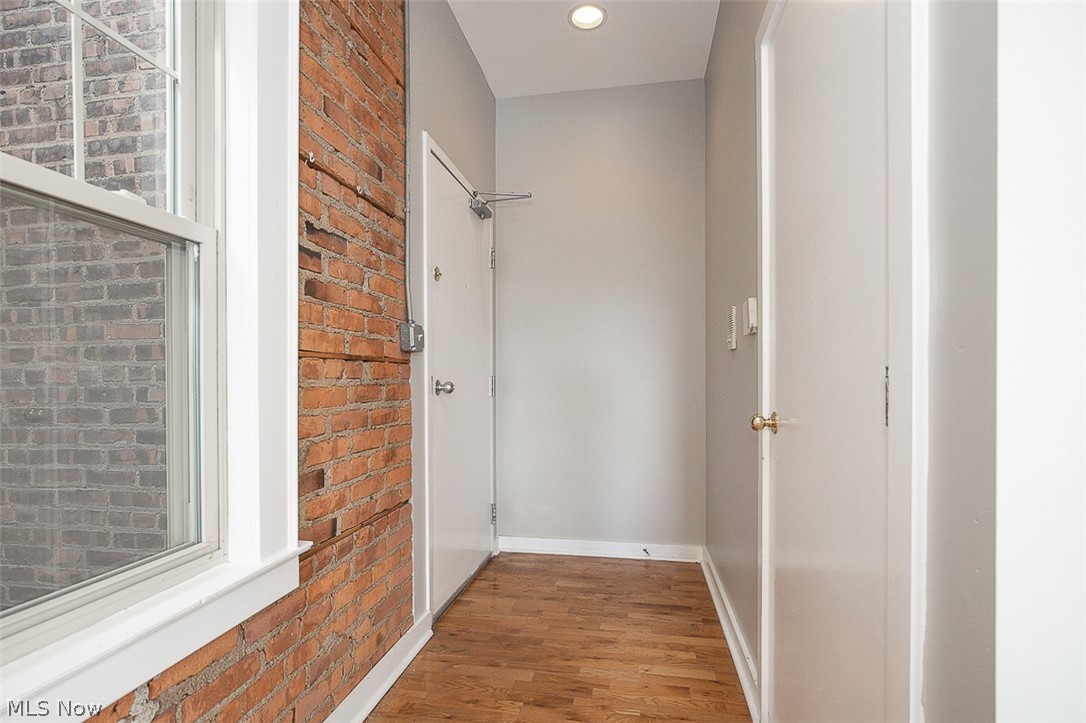 1401 W 75th Street G