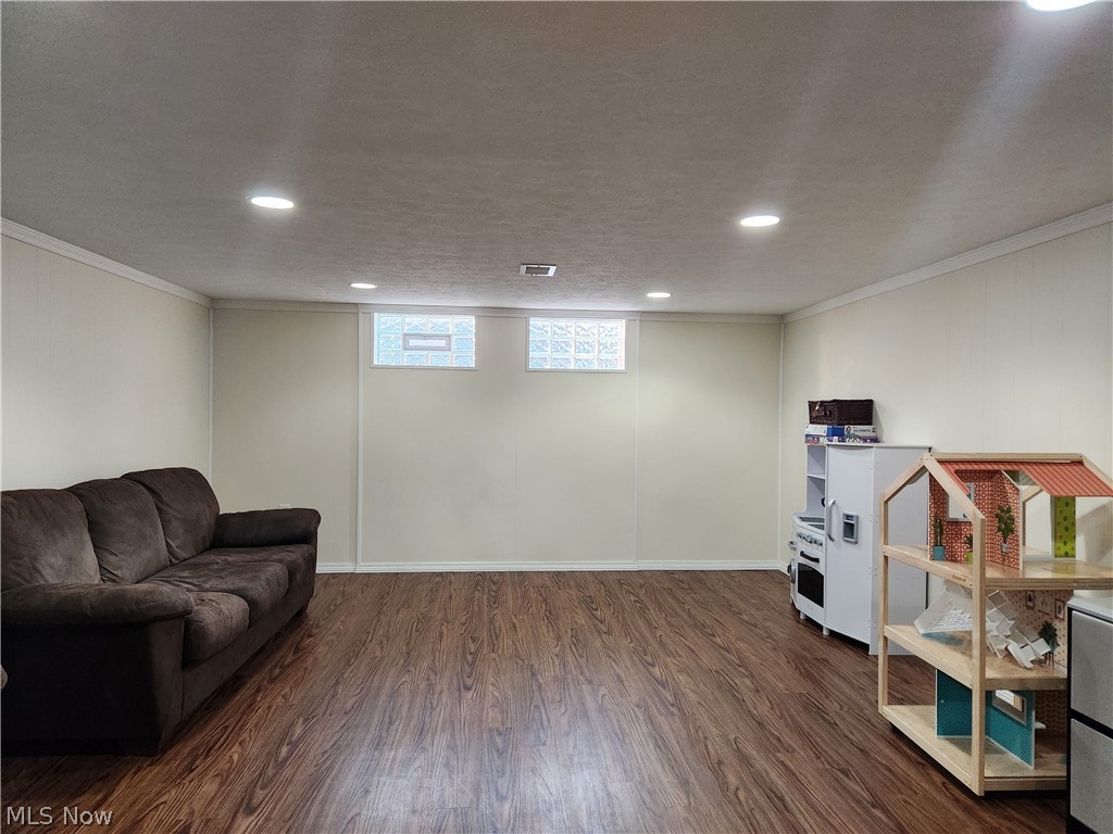 Ridge Acres Estates 2 - Residential