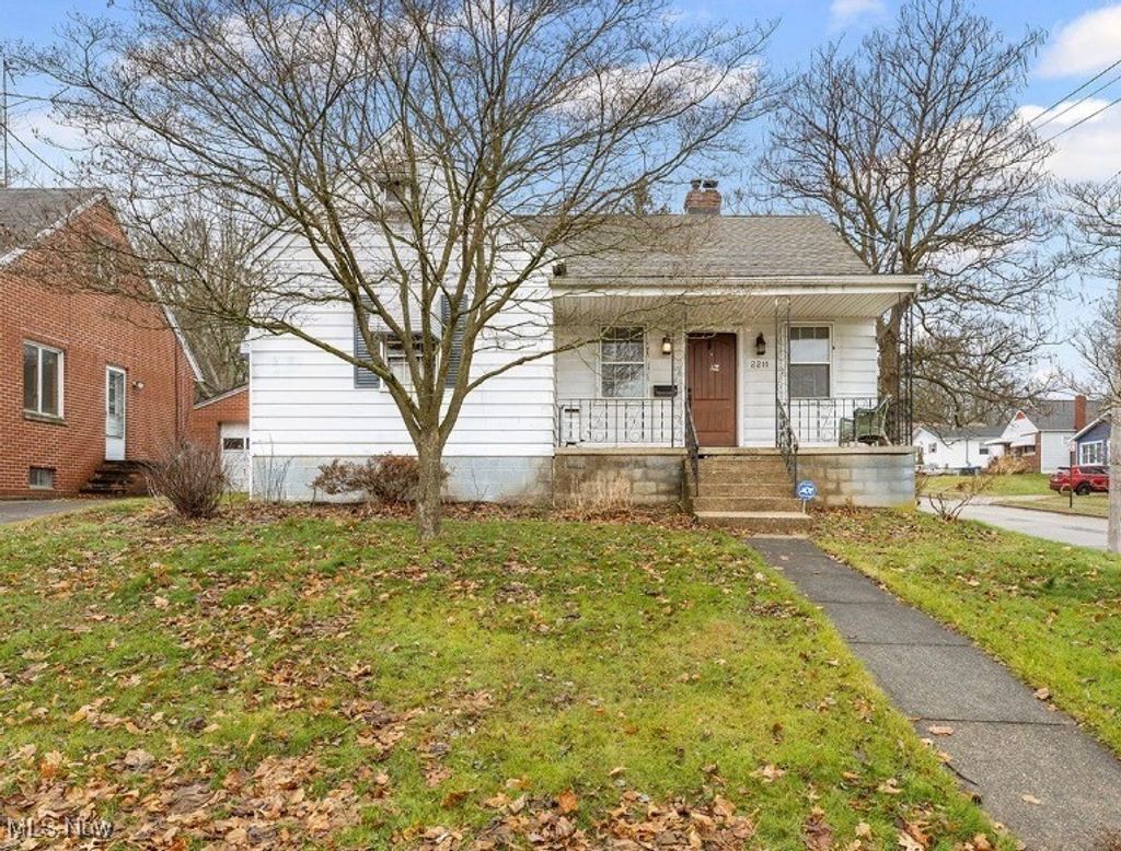 Photo of 2211 Goodyear Boulevard, Akron, OH 44305 (MLS # 5180456)