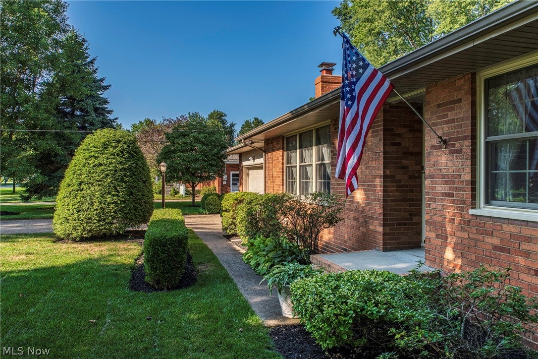 3611 Laurel Drive