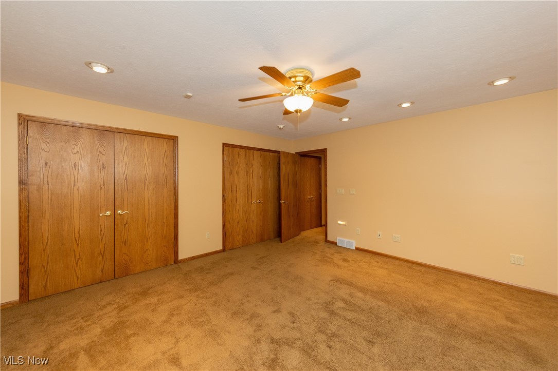 Kirtland, Ohio 44094, United States, 4 Bedrooms Bedrooms, ,4 BathroomsBathrooms,Residential,Active,178621