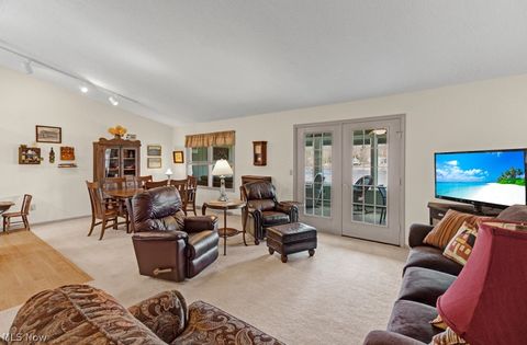 Tiny photo for 254 W Mohawk Drive, Malvern, OH 44644 (MLS # 5190384)