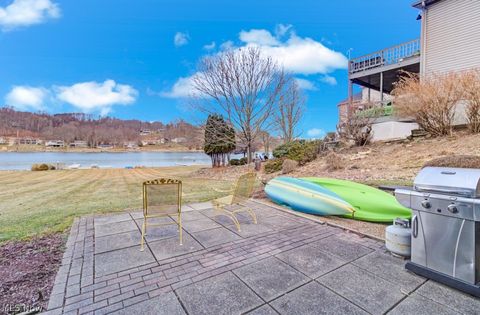 Tiny photo for 254 W Mohawk Drive, Malvern, OH 44644 (MLS # 5190384)