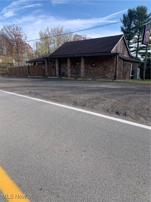 Mixed use commercial/residential AMAZING business opportunity! Don't miss your chance to own this fully functioning German Biergarten complete with updated bar, kitchen, bathrooms, patio, back porch with wooden steps, and so much more! Established popular bar/restaurant with great musical talent performing weekly (new owner would need to continue if wanted). Includes possible owner's suite complete with private bath! Call Agent, Judi Rash, to schedule a showing today.
**Please provide proof of funds or pre-approval letter prior to showing.**