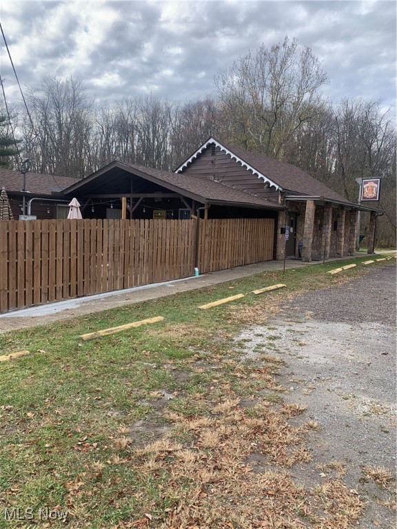 1446 Cove Road