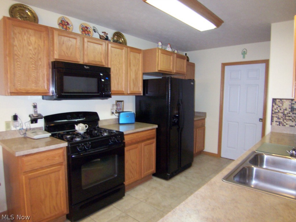 Brittany Commons - Residential