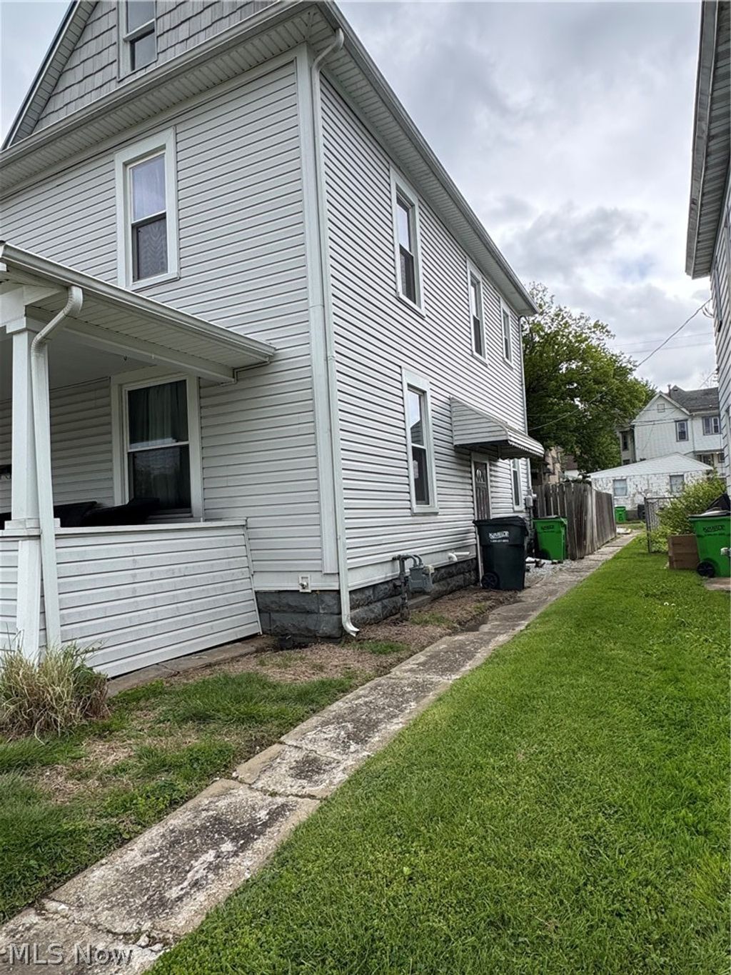Photo of 776 S 6th Street, Coshocton, OH 43812 (MLS # 5206793)