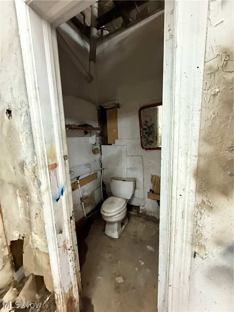 Allotment Company's Lee Gdns S - Commercial Sale