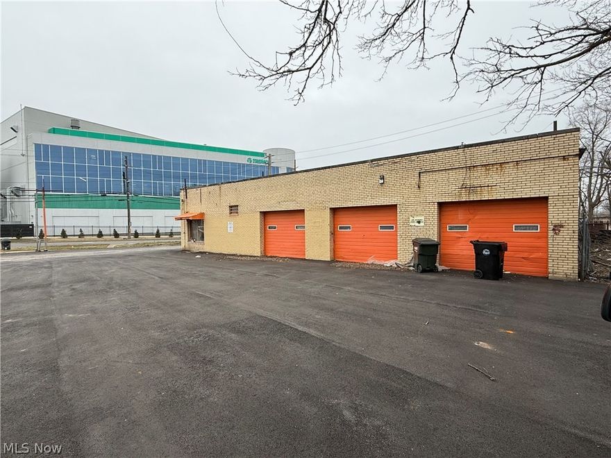 Versatile commercial building suited for automotive use or a range of light industrial, service, or warehouse operations. Offers four high ceiling service bays ready for lifts, plus a reception area and dedicated cashier station. Recent improvements include a new flat roof and new asphalt parking lot with space for approximately fifteen vehicles.

Positioned on high traffic Miles Road with excellent visibility and quick access to I 271 and I 480. Surrounded by a diverse mix of residential and commercial properties and just minutes from the Hard Rock Casino and the Harvard Park retail district, providing steady activity and strong business potential. This area is expected to boom, this is a great opportunity to get in on the ground floor.