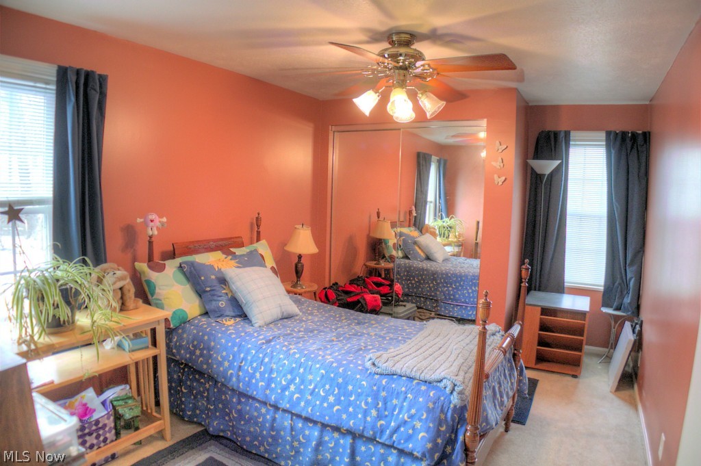 H L Firestones Oak Hill 02 - Residential