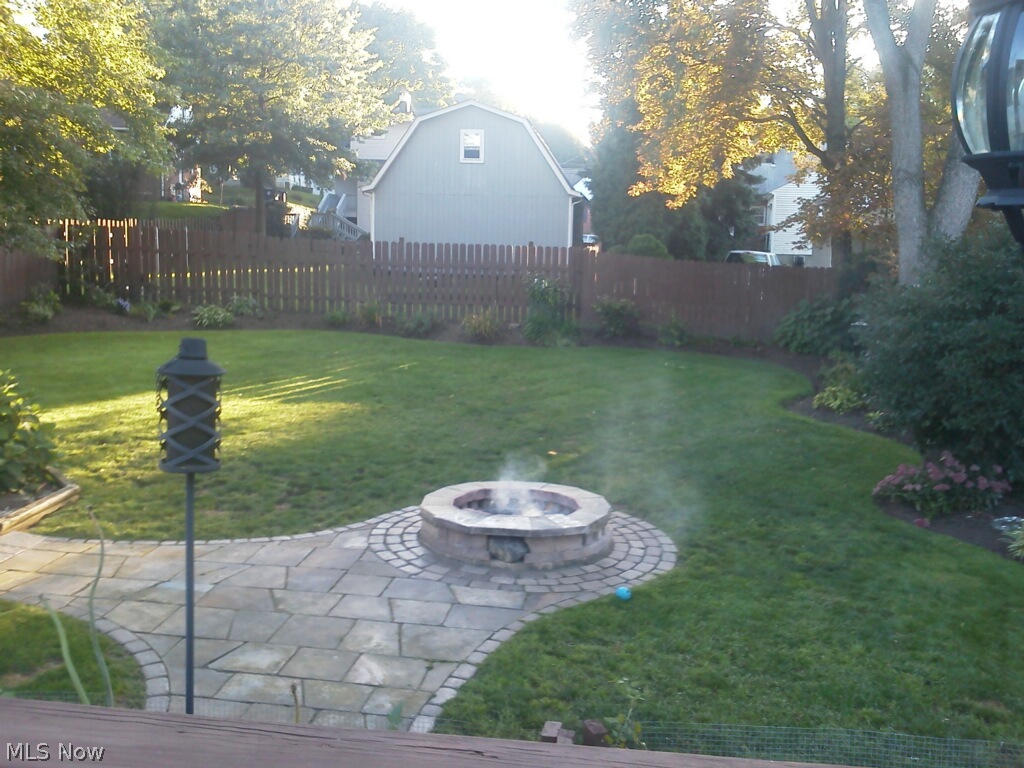 H L Firestones Oak Hill 02 - Residential