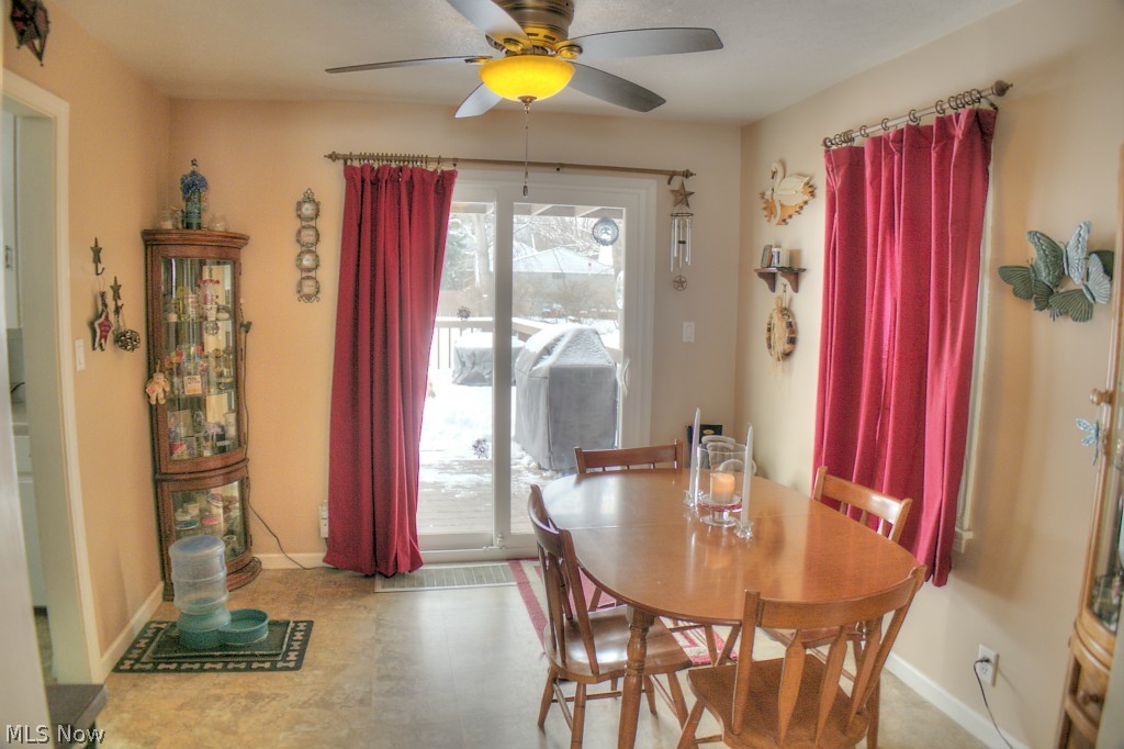 H L Firestones Oak Hill 02 - Residential