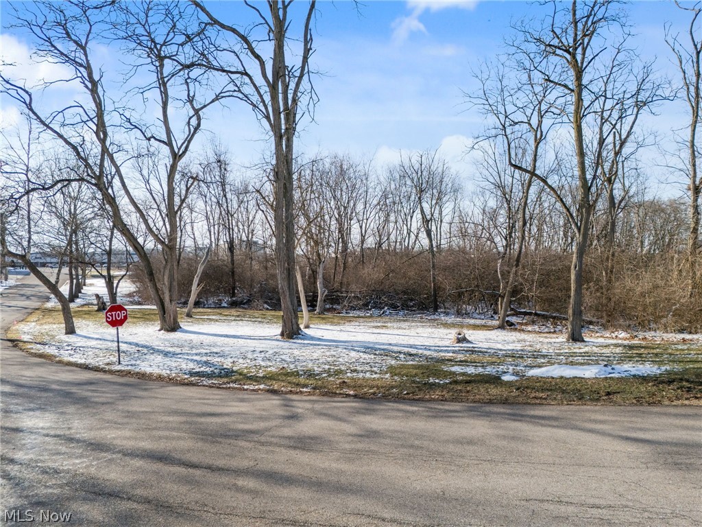 Avondale Heights - Land