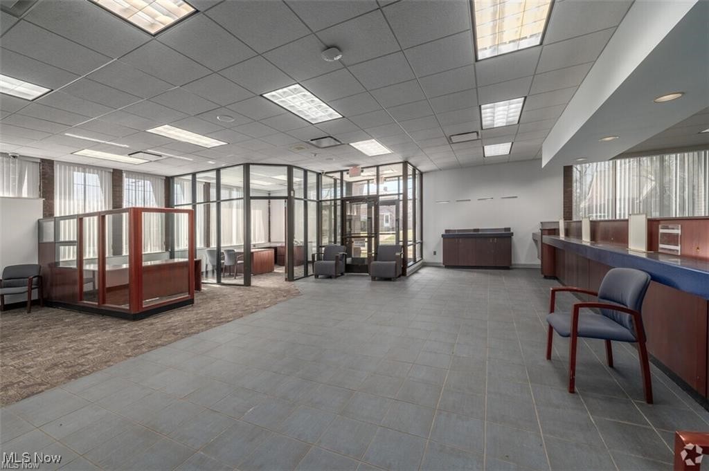 Mix King & Gibbs - Commercial Sale