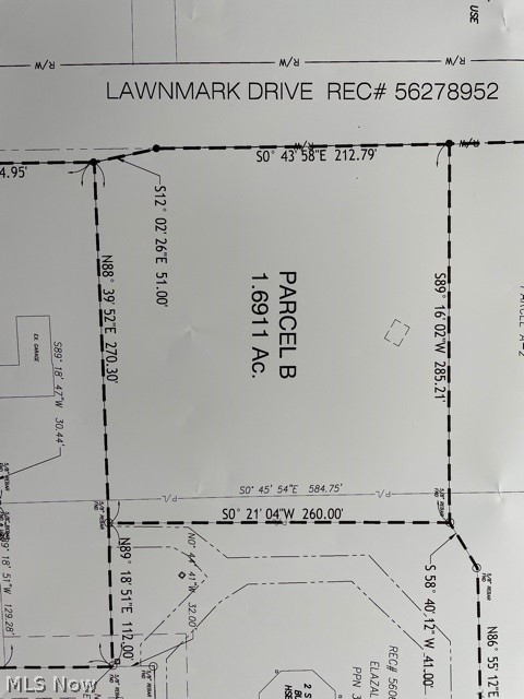 V/L Lawnmark Drive