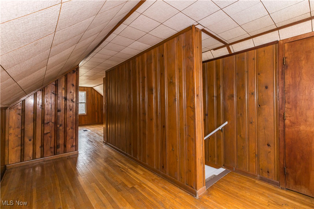 712 Morningview Avenue, Akron, Ohio image 21