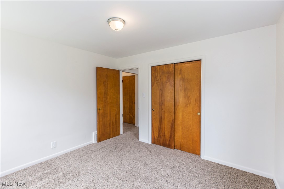 712 Morningview Avenue, Akron, Ohio image 16