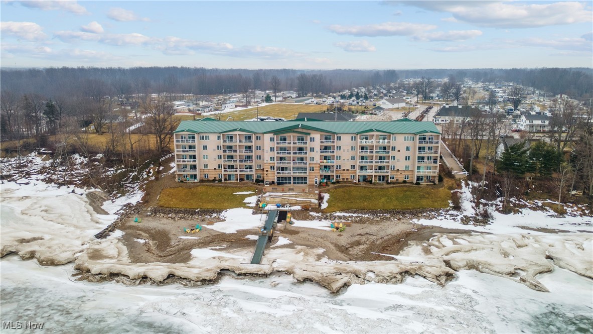 4699 Lake Road #101, Geneva, Ohio image 46