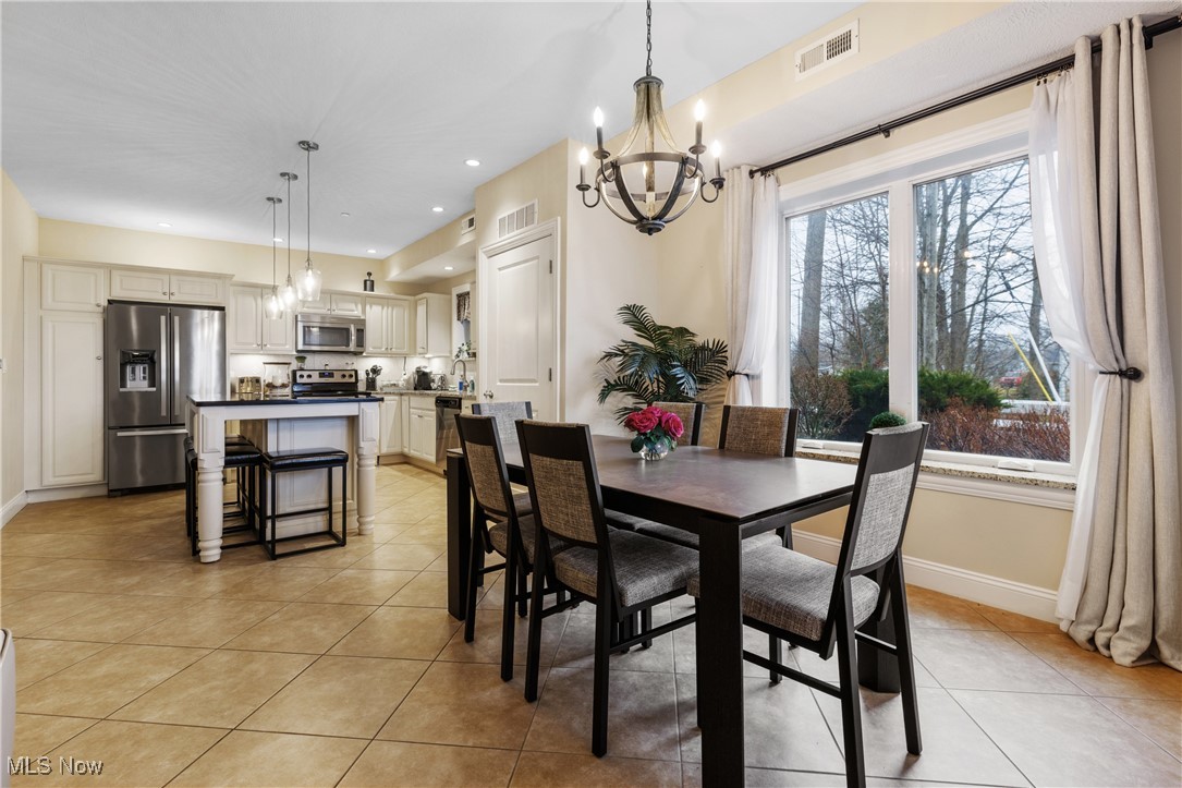 4699 Lake Road #101, Geneva, Ohio image 11