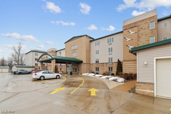 4699 Lake Road #101, Geneva, Ohio image 4