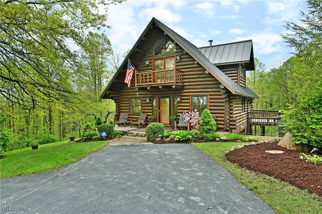 18102 Owen Road, Middlefield, Ohio image 1