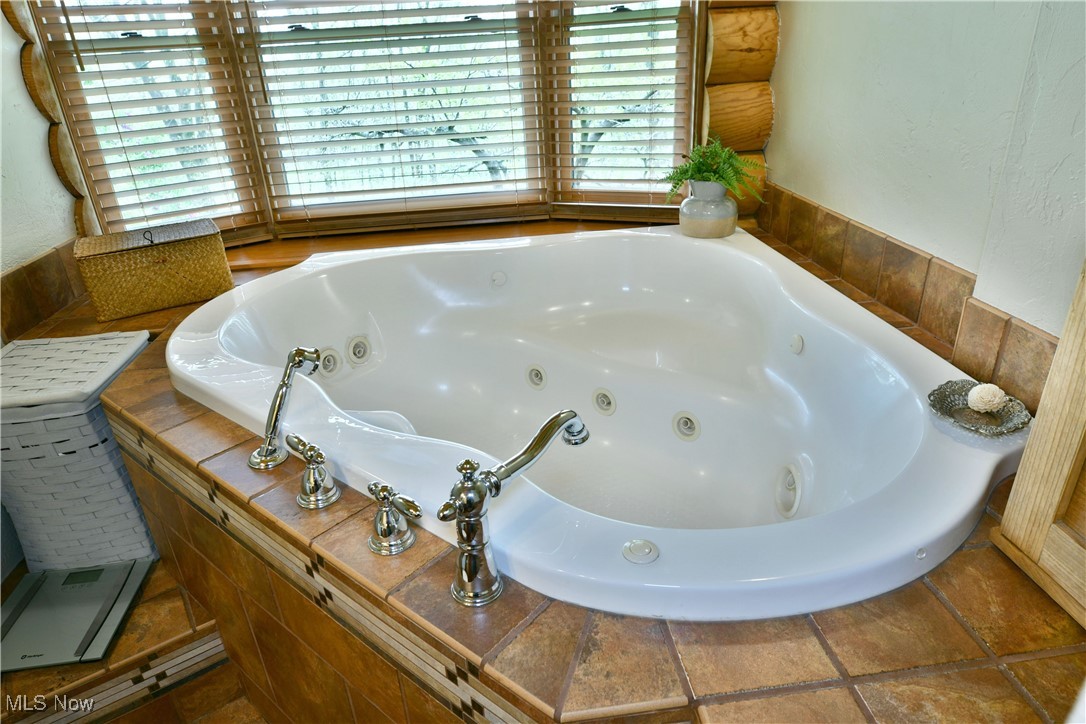 18102 Owen Road, Middlefield, Ohio image 22