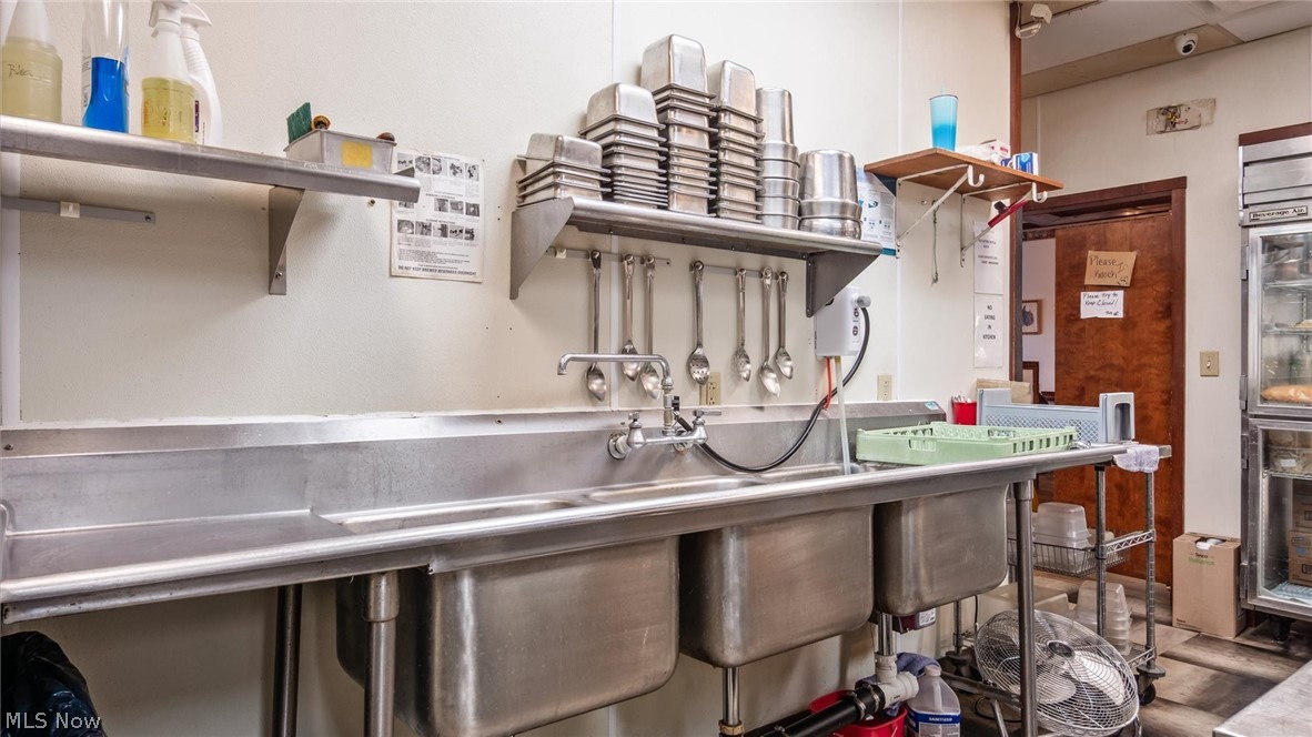 Eaton Place Add - Commercial Sale