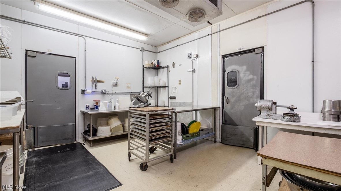 Eaton Place Add - Commercial Sale