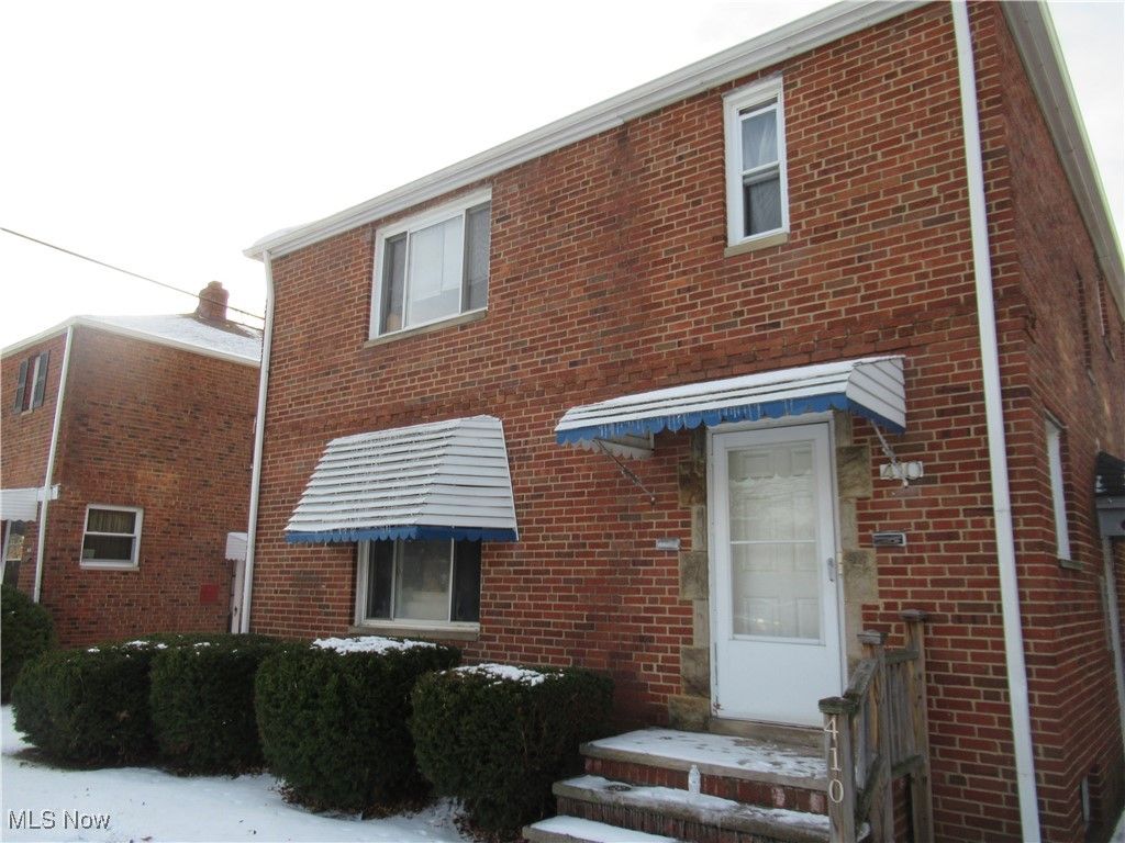 Photo of 410 E 222nd Street, Euclid, OH 44123 (MLS # 5181955)