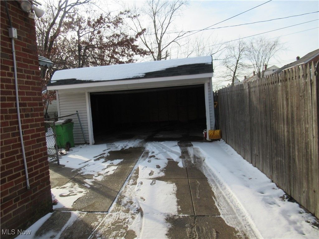 Photo of 410 E 222nd Street, Euclid, OH 44123 (MLS # 5181955)