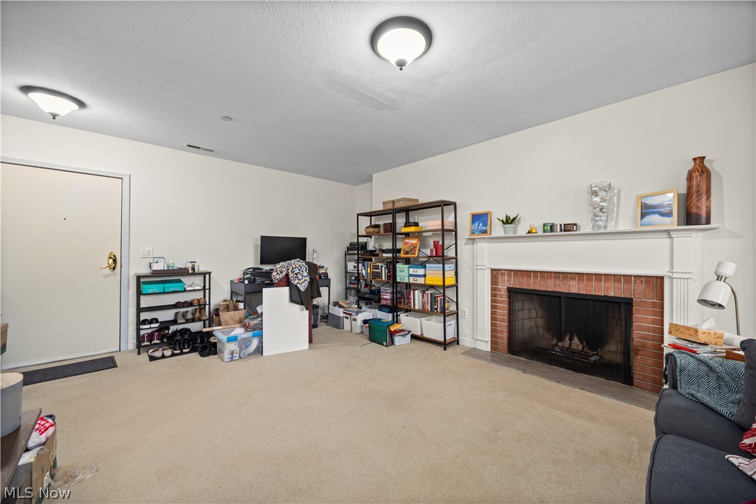 Heritage House Condo - Residential