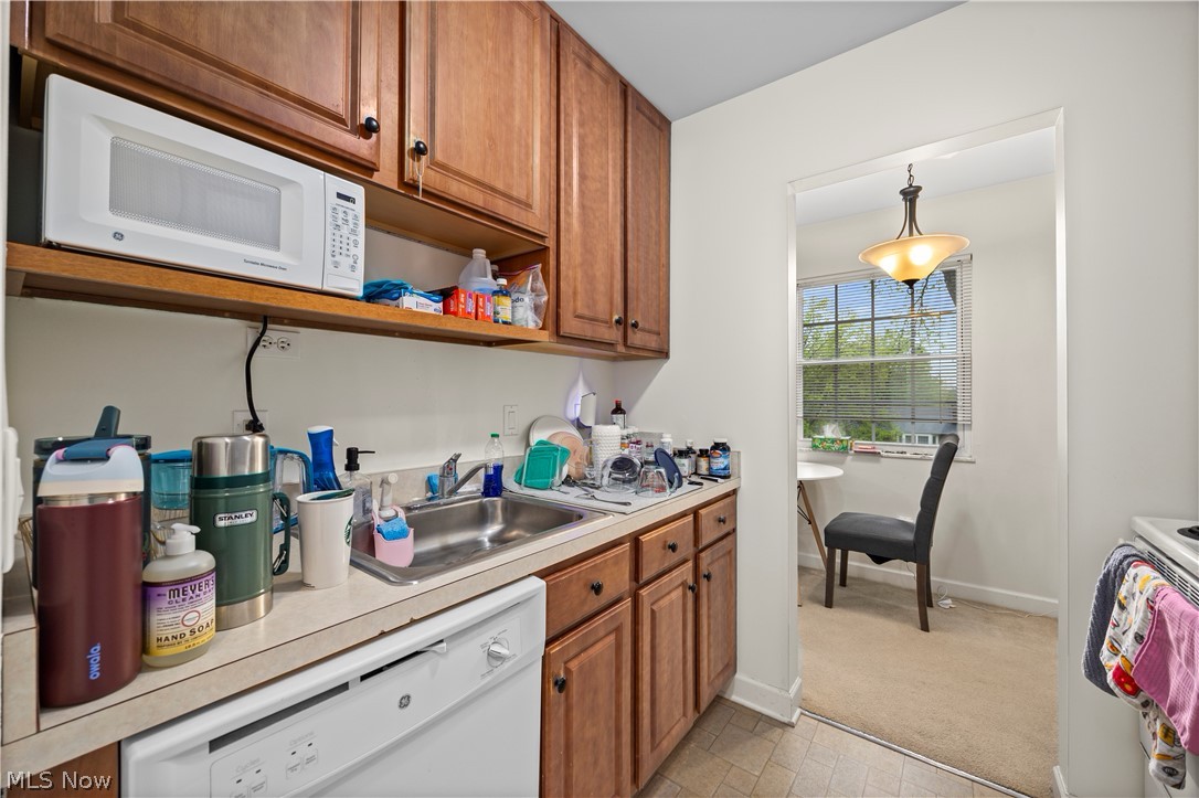 Heritage House Condo - Residential