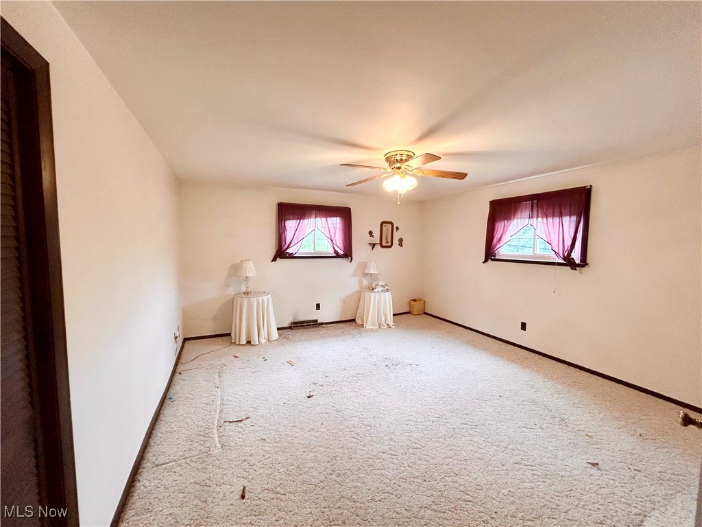 56400 Boyd Avenue, Bridgeport, Ohio image 11