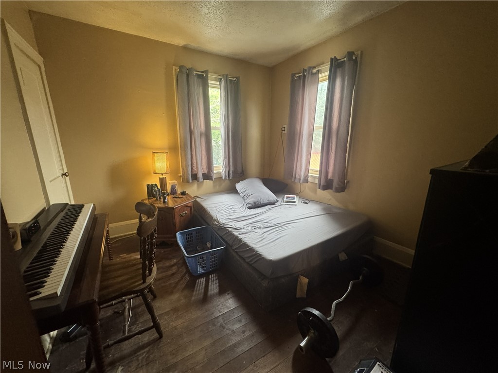 Colonial Heights - Residential Income