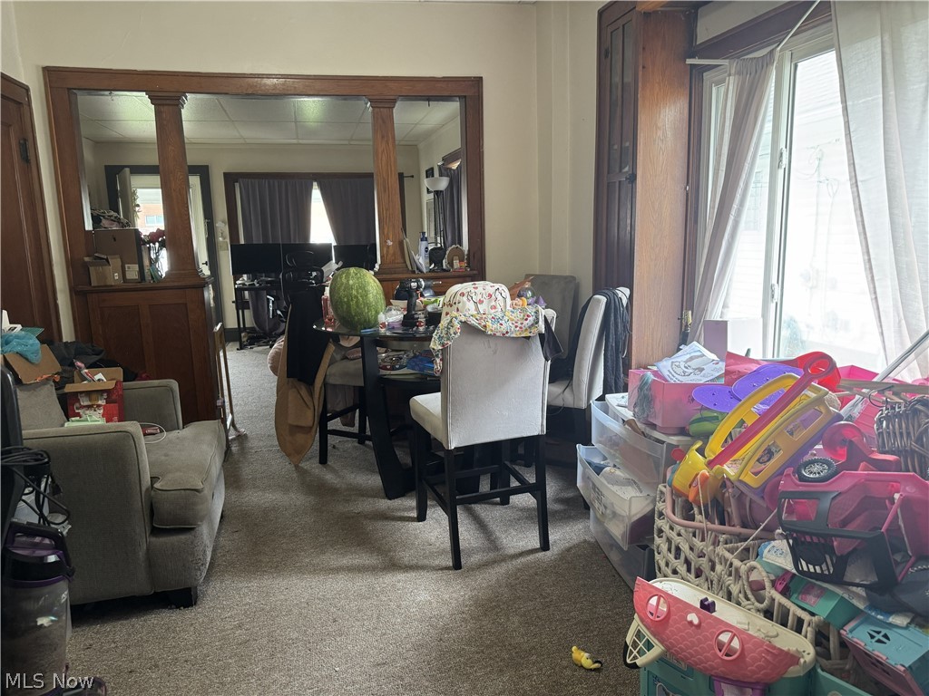 Colonial Heights - Residential Income