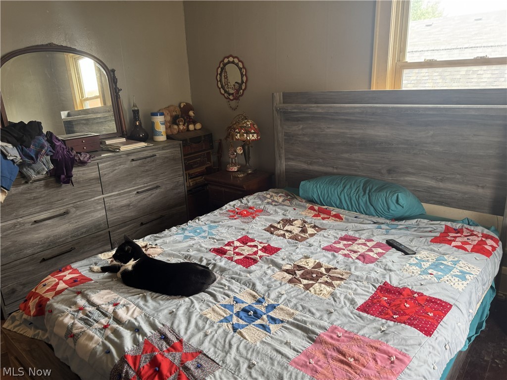 Colonial Heights - Residential Income