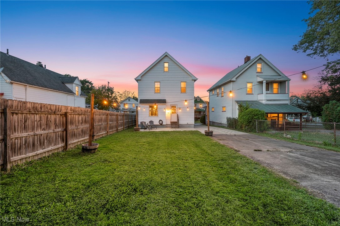 Cleveland, Ohio 44109, United States, 3 Bedrooms Bedrooms, ,1 BathroomBathrooms,Residential,Active,232910