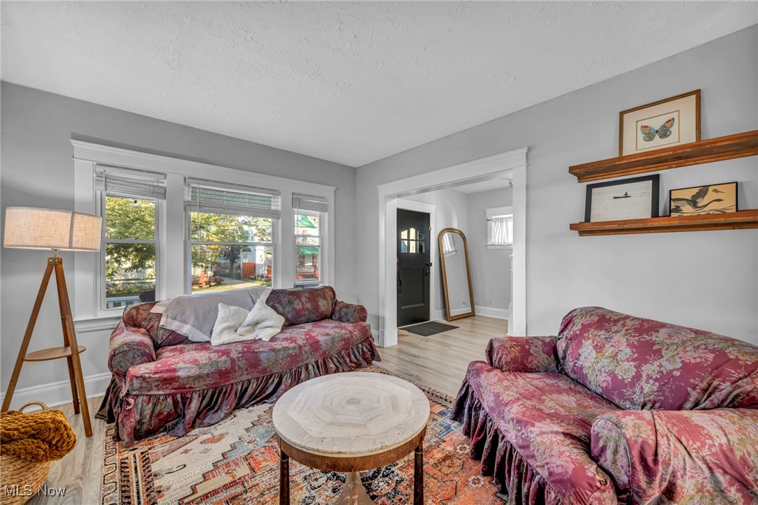 Cleveland, Ohio 44109, United States, 3 Bedrooms Bedrooms, ,1 BathroomBathrooms,Residential,Active,232910