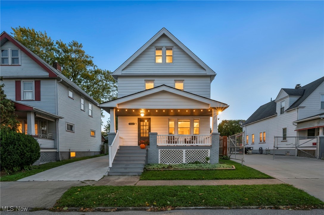 Cleveland, Ohio 44109, United States, 3 Bedrooms Bedrooms, ,1 BathroomBathrooms,Residential,Active,232910