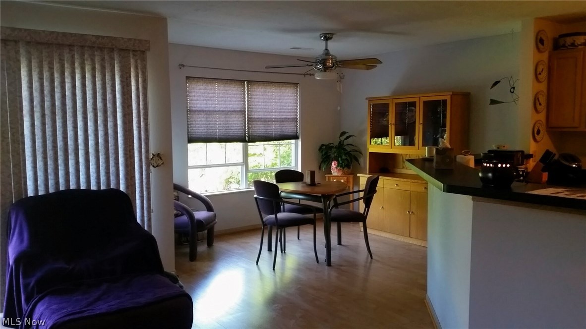 Sturbridge Xing Condo 03 Ph I - Residential