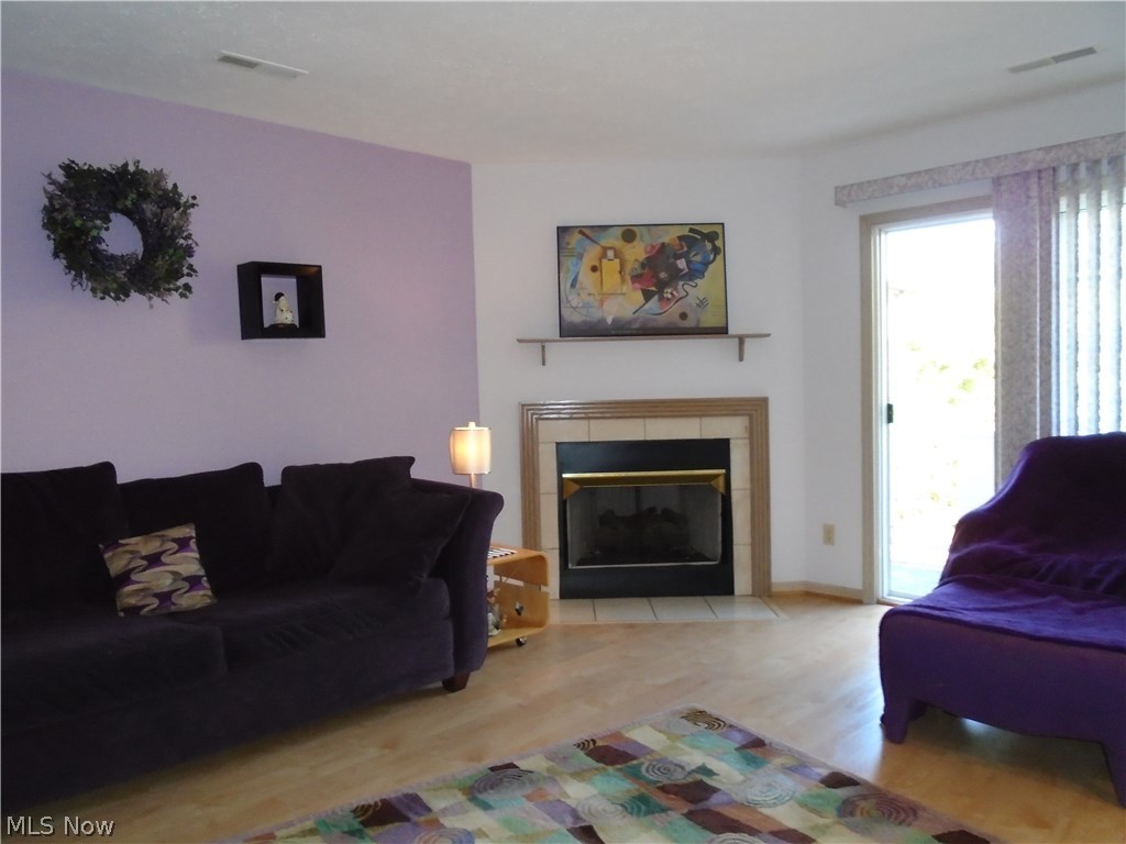 Sturbridge Xing Condo 03 Ph I - Residential