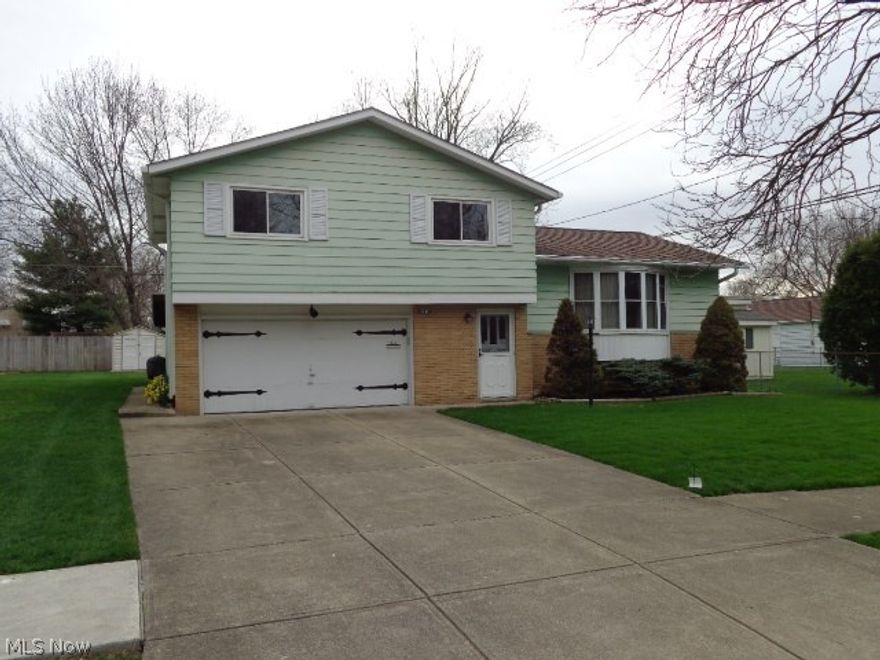 Spacious ONE Owner 4 bedroom Split Level on a Quiet Street!!2 Car Attached Garage!!Large Enclosed Patio Overlooks Private Yard!!Bow Window in the living rm!!Half bath off the master!!Updated Kitchen with appliances staying!!Furnace and Central Air 2005!!New Roof 2006!!Replacement Windows 2005!!Remodeled Bathrm 2007!!H2O tank 2008!!Garage Door Opener 2014!!Washer and Dryer stay!!Paneled Rec Rm/Family Rm!!Well Cared for home!!Ready to move right in!!Wont Last!!