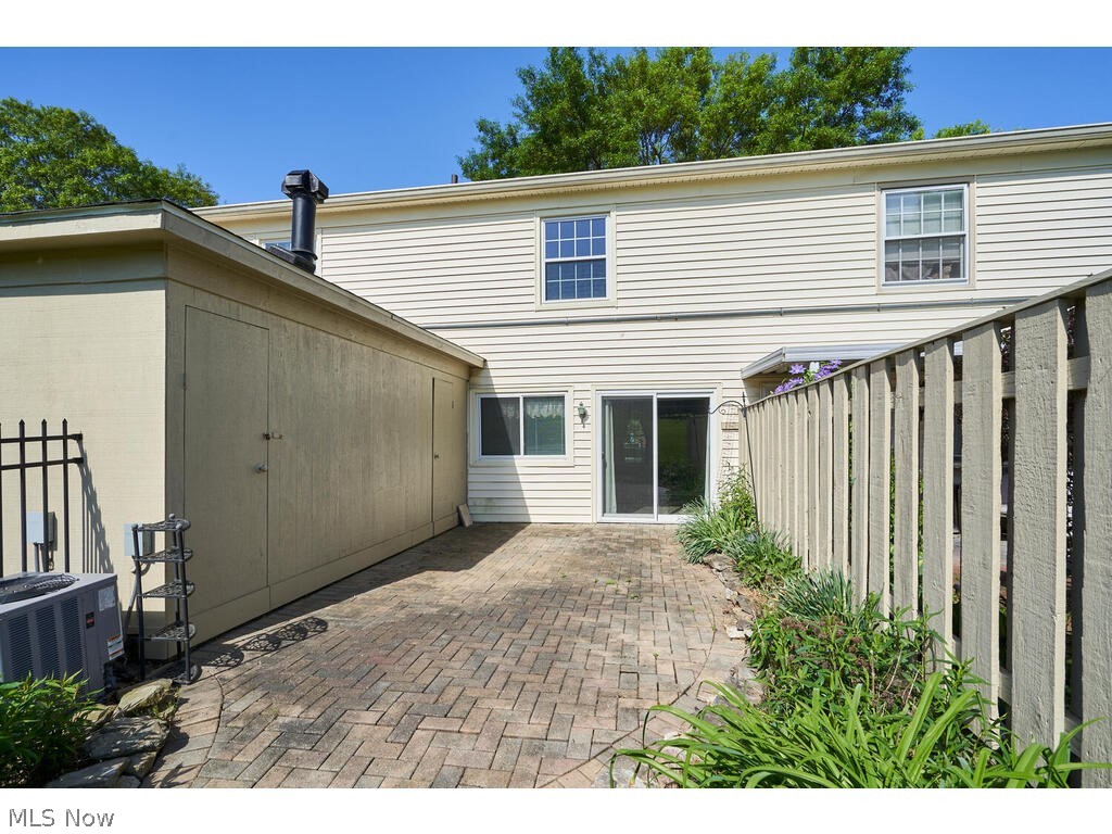 Georgetown Condo - Residential