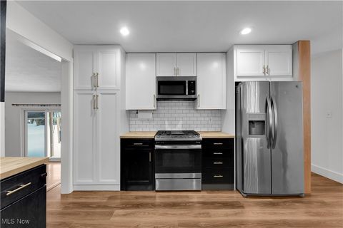 Tiny photo for 2911 Lydia Drive, Broadview Heights, OH 44147 (MLS # 5178898)