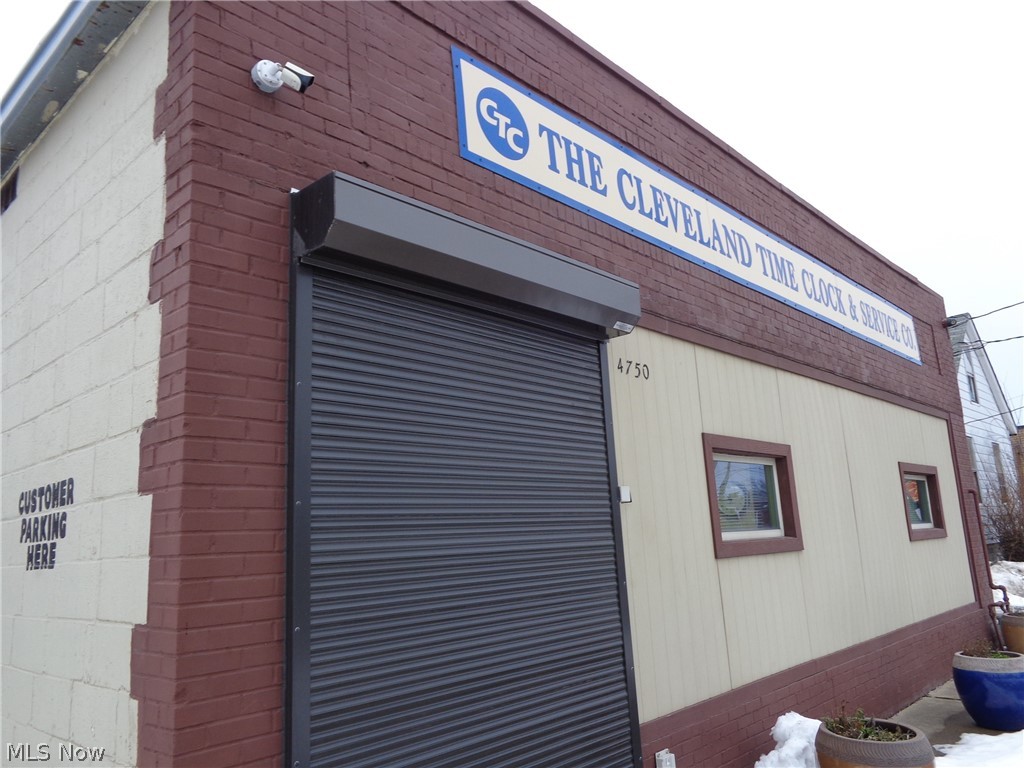 George W Bader Allotment - Commercial Sale