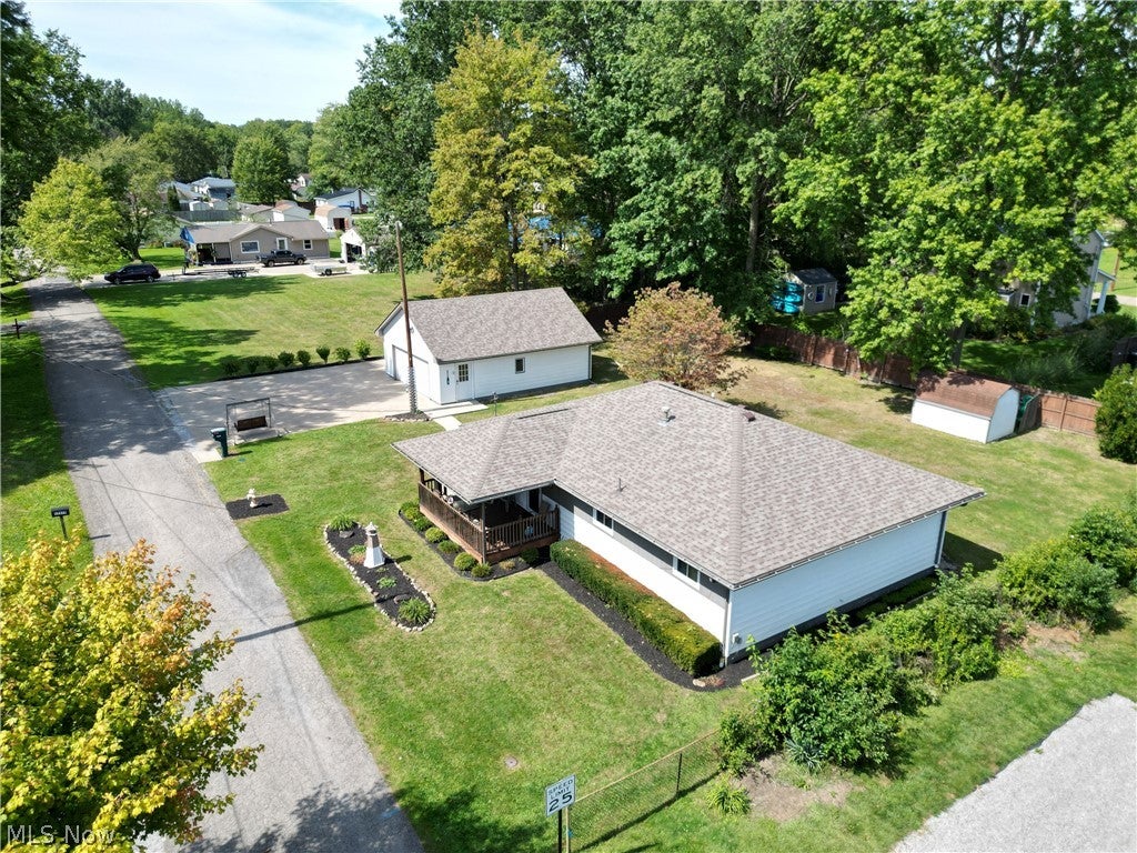 17512 Lundys Lane