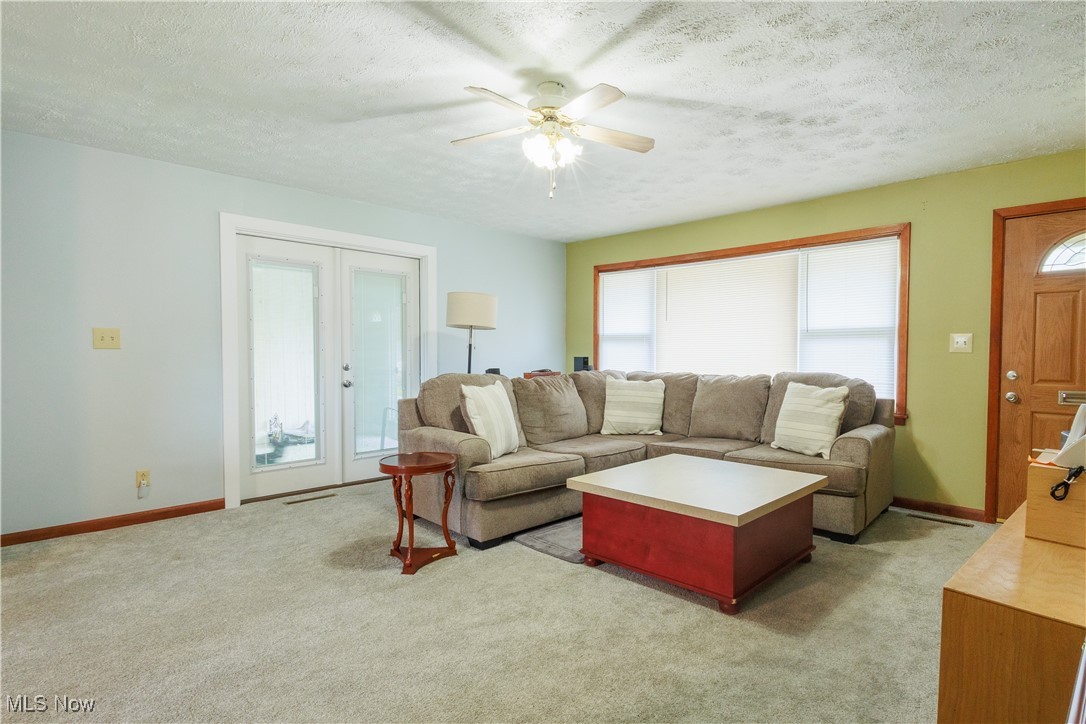 131 Riverview Drive, Marietta, Ohio image 7