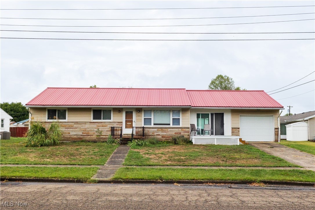 131 Riverview Drive, Marietta, Ohio image 1