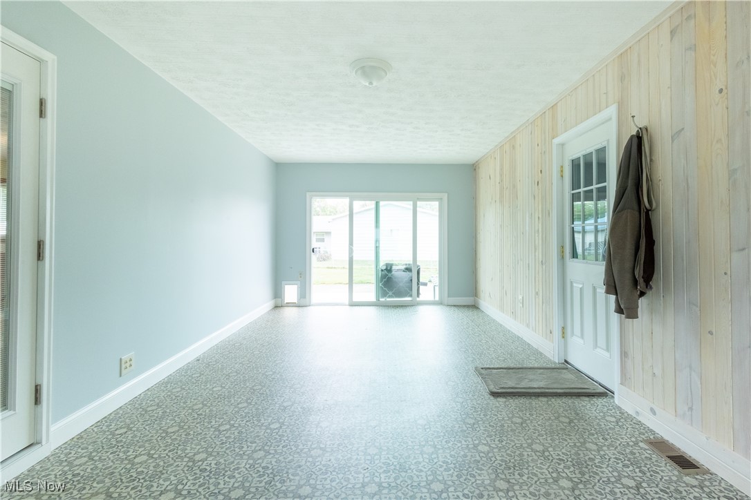 131 Riverview Drive, Marietta, Ohio image 15