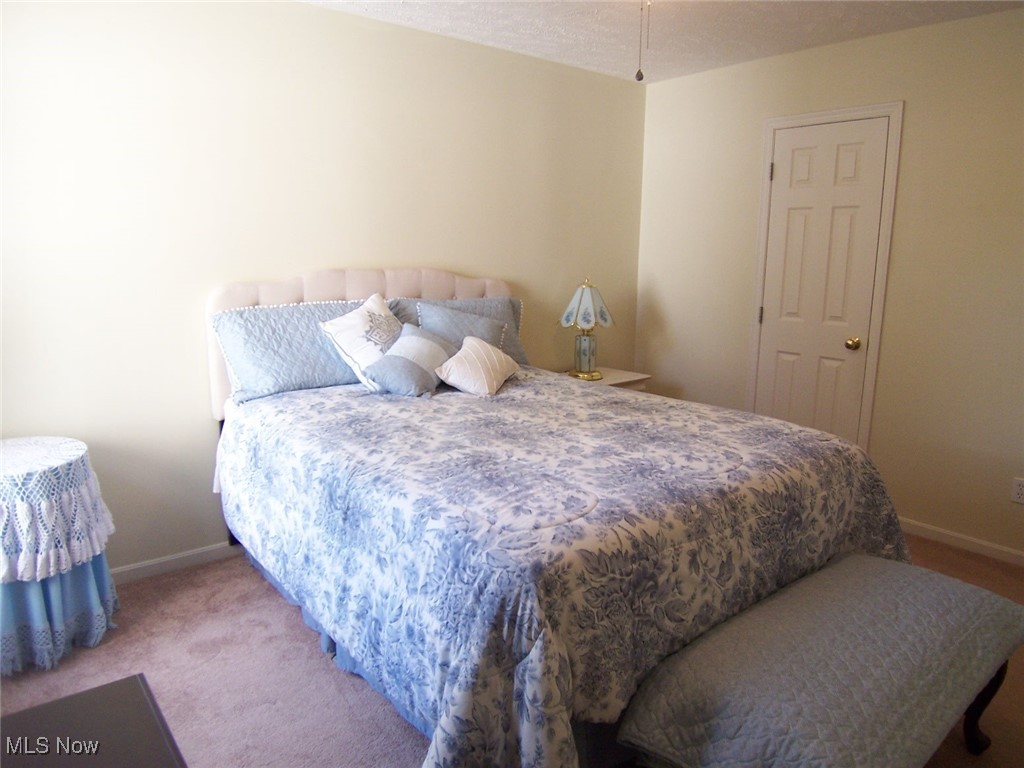 Woodbury Condo - Residential